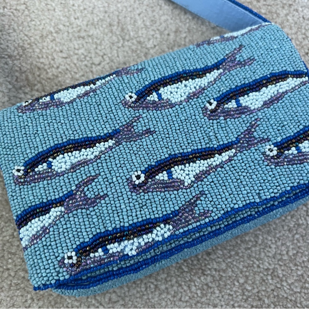 NWT VIRAL BEADED SARDINE BAG